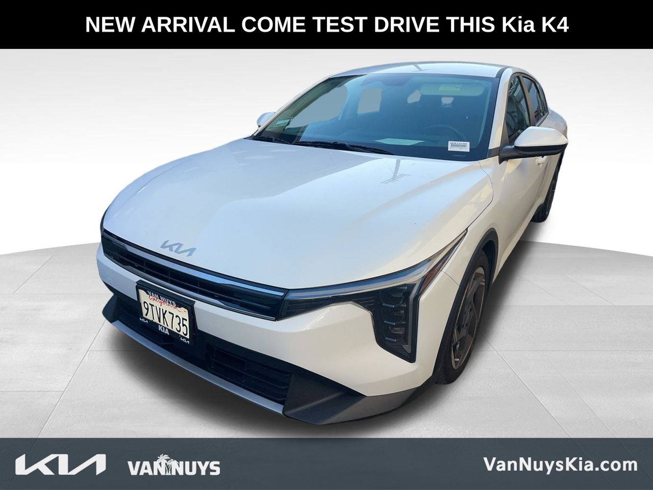 2025 Kia K4 EX's photo