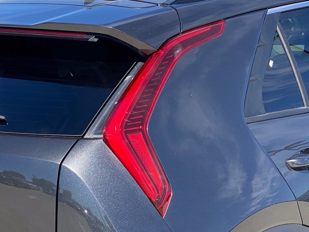 New 2026 Kia Niro EX SUV