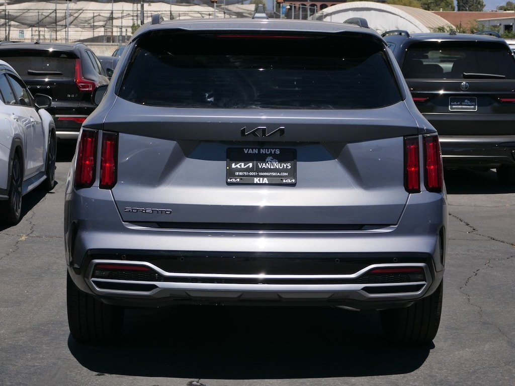 Used 2023 Kia Sorento SX SUV