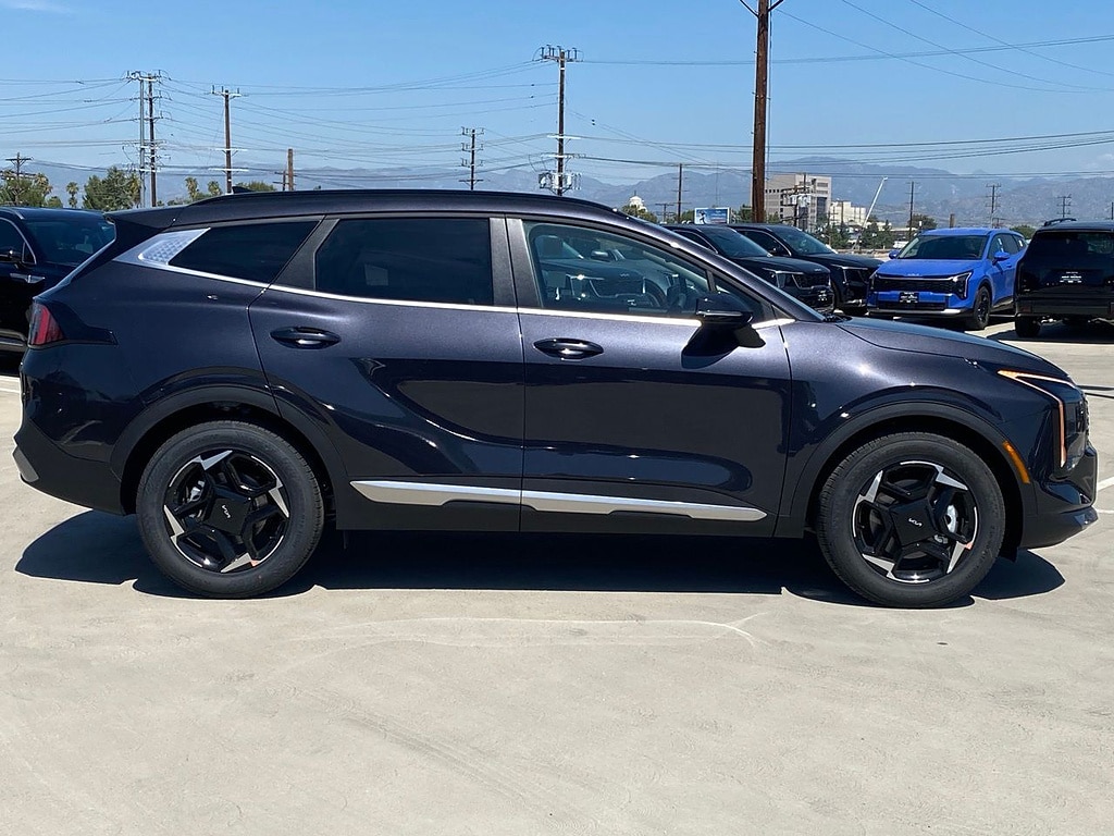 New 2026 Kia Sportage EX SUV
