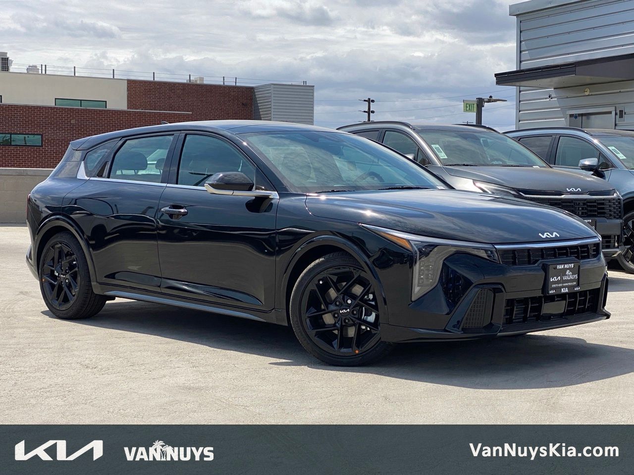 2026 Kia K4 GT-Line Turbo AT Hatchback's photo