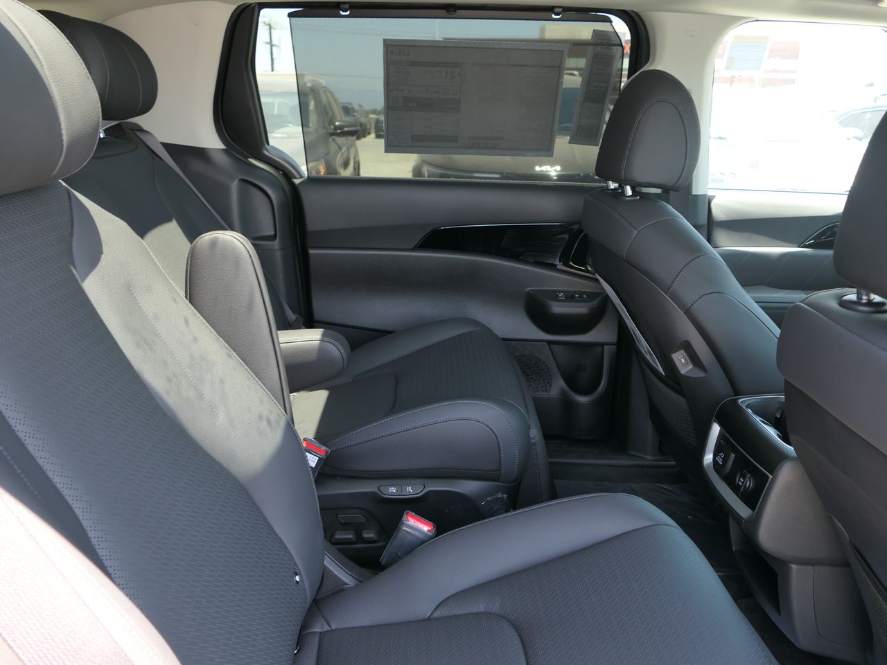 2026 Kia Carnival SX Prestige - Photo 22