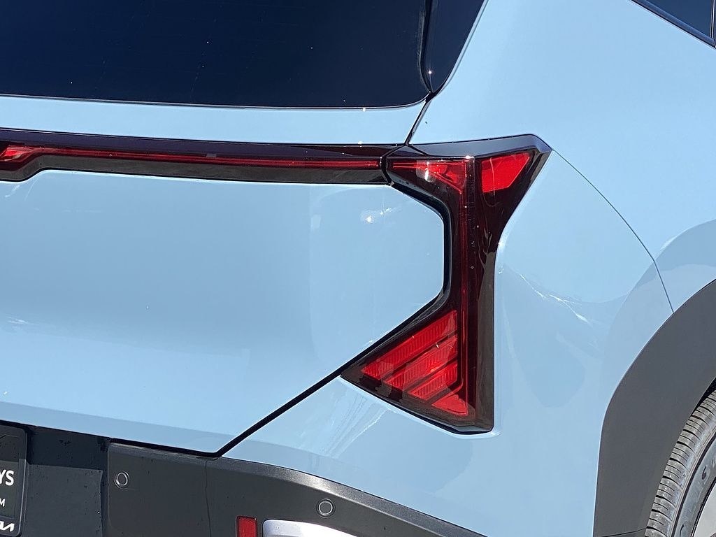 New 2027 Kia Seltos S SUV