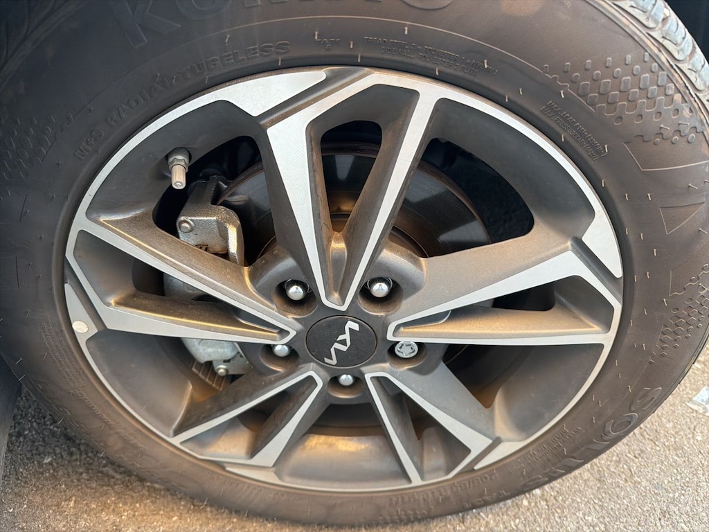 Used 2024 Kia Forte LXS Sedan