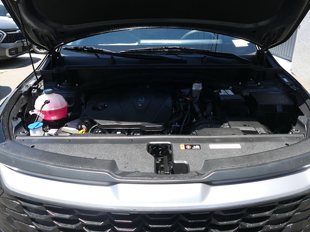 2025 Kia Sportage LX - Photo 27