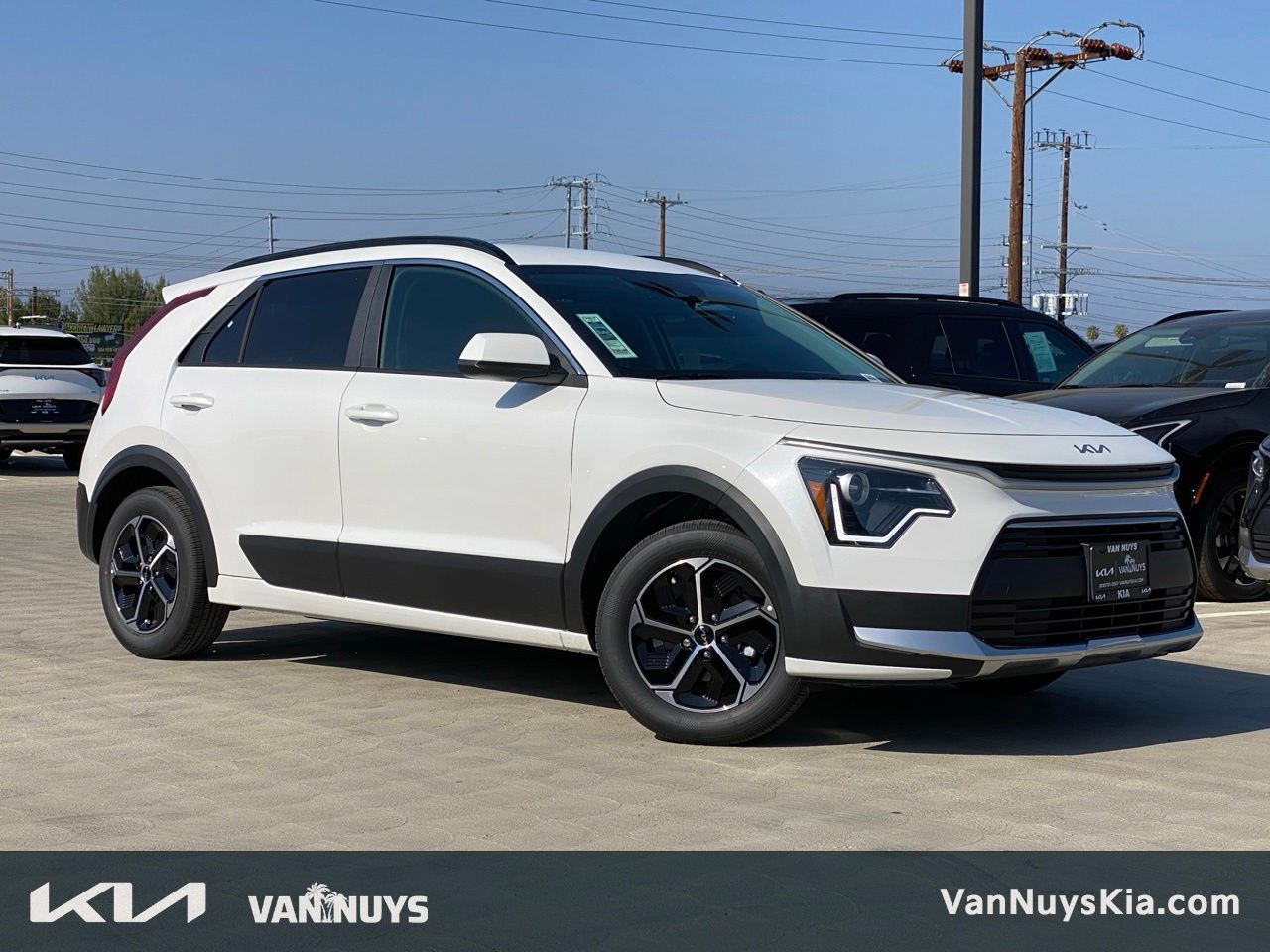 2026 Kia Niro LX HEV's photo