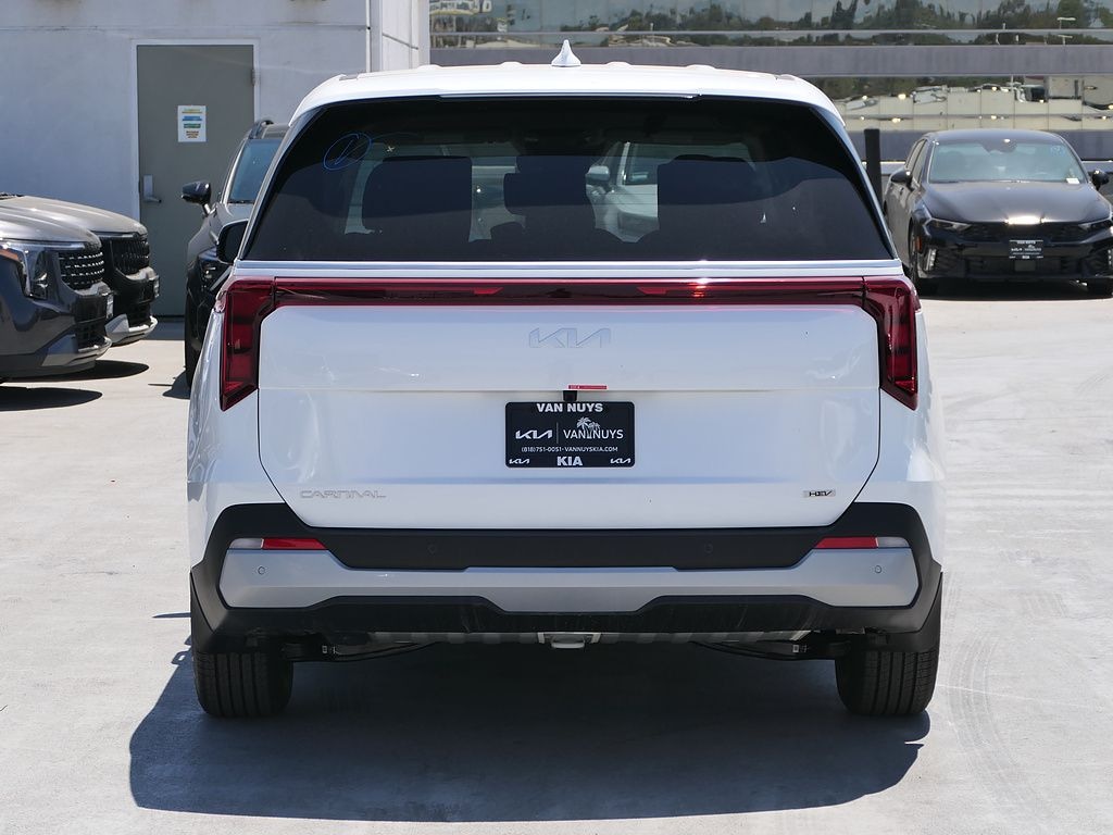 New 2026 Kia Carnival Hybrid LXS Minivan/Van