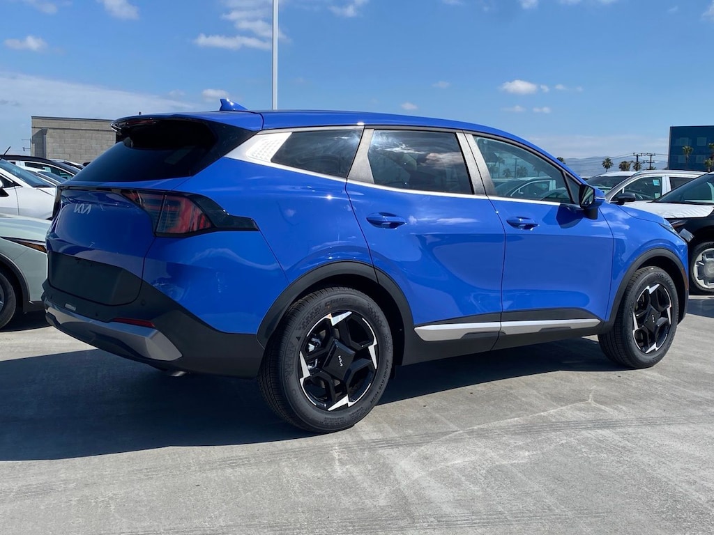 New 2026 Kia Sportage EX SUV