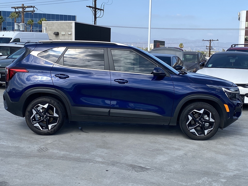 Used 2024 Kia Seltos EX SUV