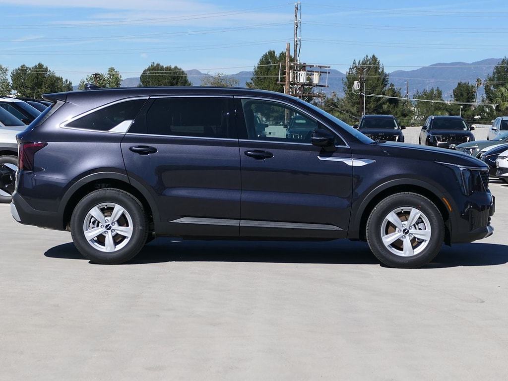 New 2026 Kia Sorento LX SUV