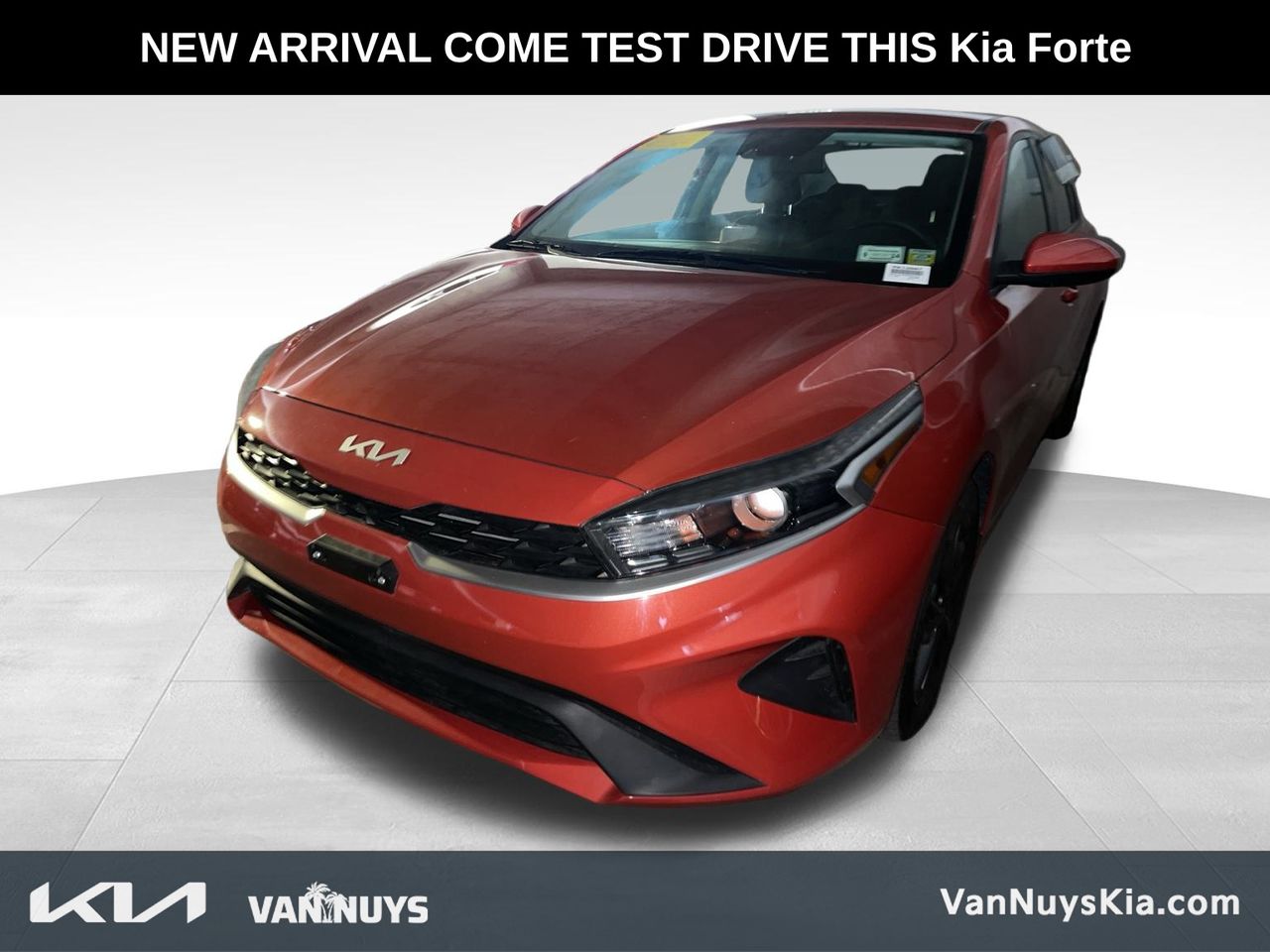 2023 Kia Forte LXS photo 2