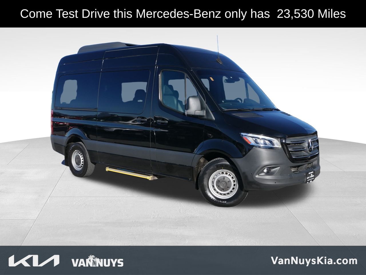 2023 Mercedes-Benz Sprinter Passenger Van Base's photo