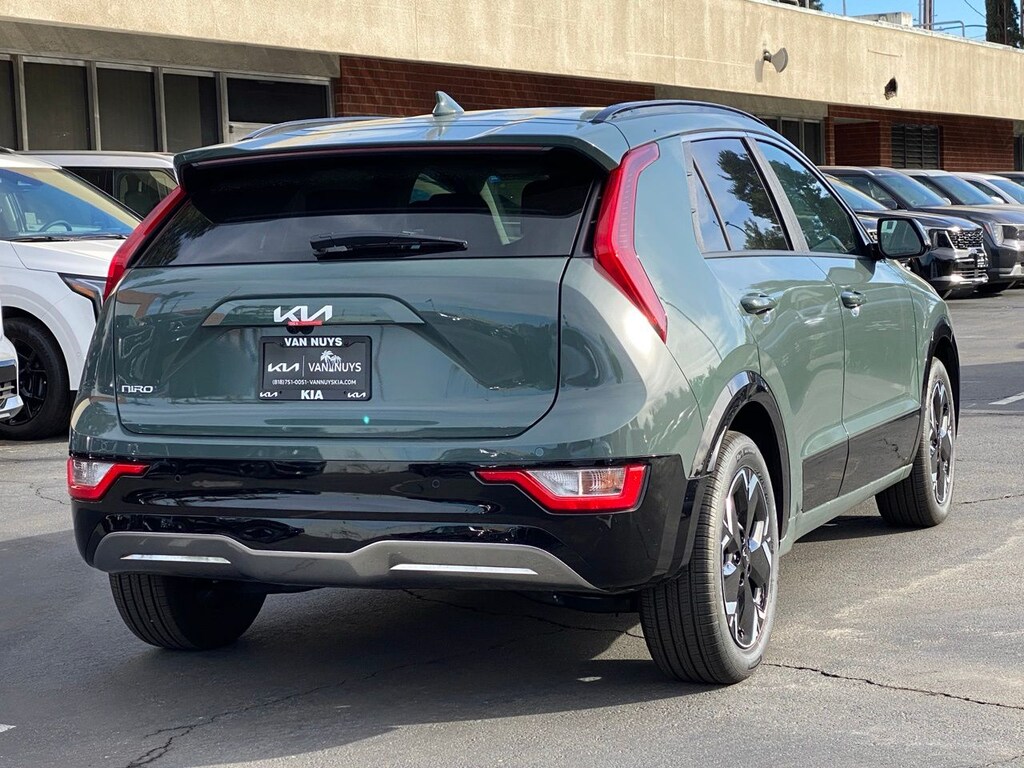 New 2025 Kia Niro EV Wind SUV
