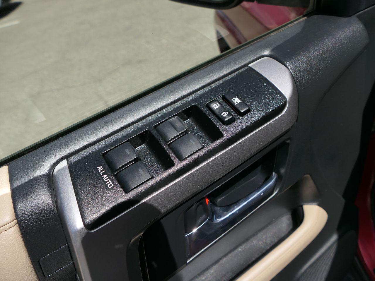 2022 Toyota 4Runner SR5 Premium - Photo 12