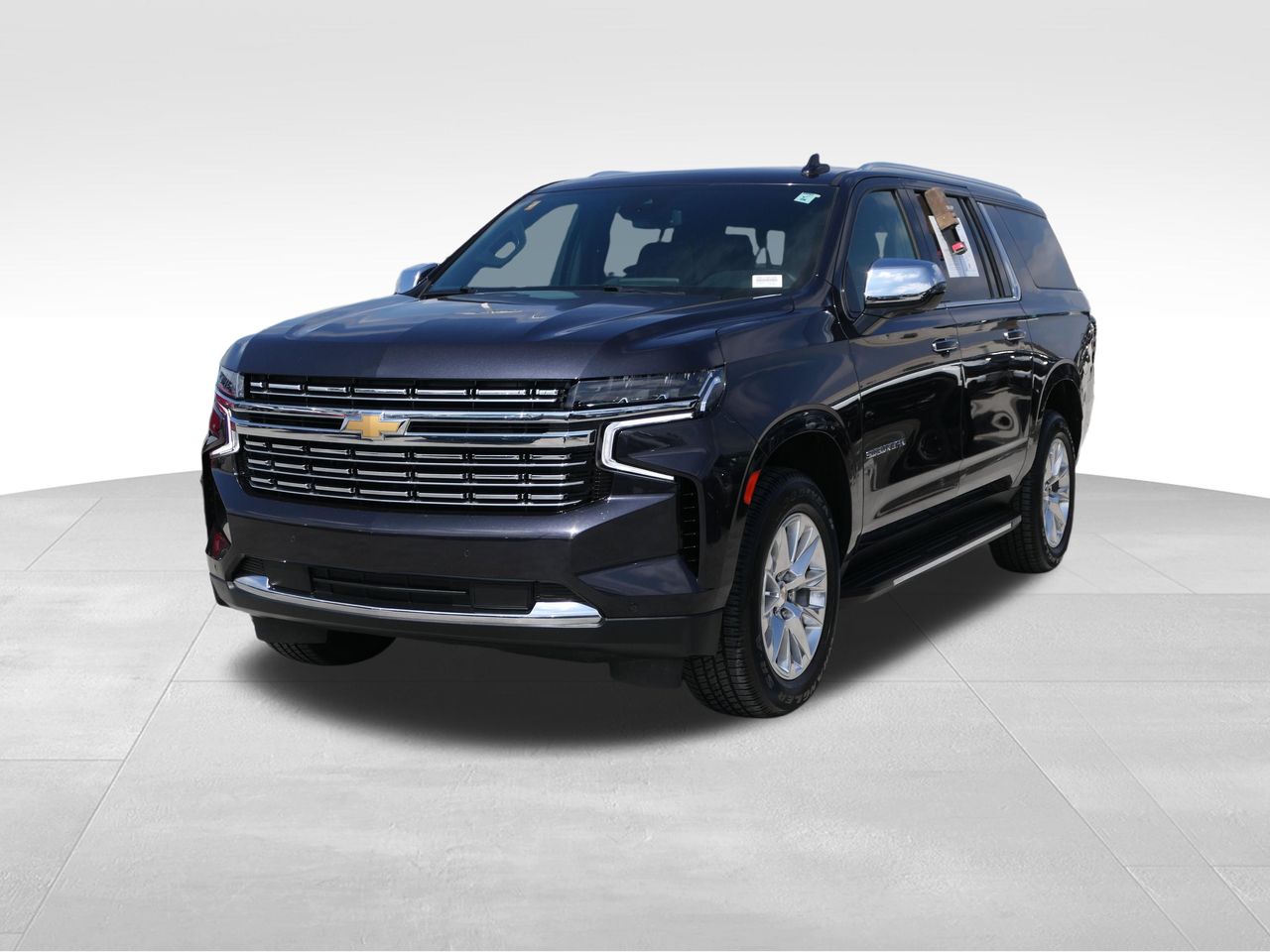 2024 Chevrolet Suburban Premier photo 5