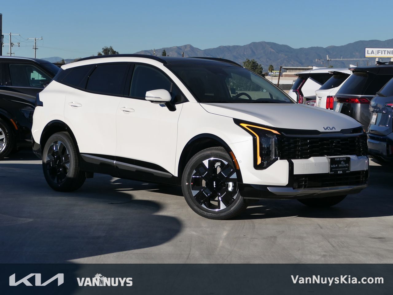 2026 Kia Sportage SX Prestige Hybrid's photo