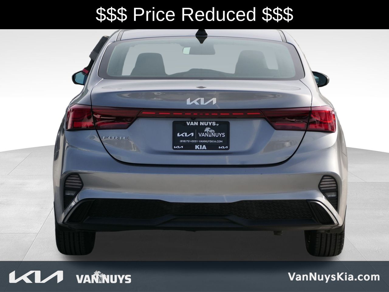 2023 Kia Forte LXS photo 4