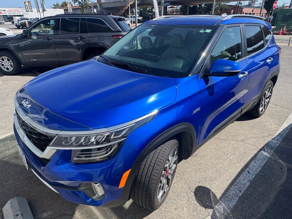 Used 2023 Kia Seltos SX SUV