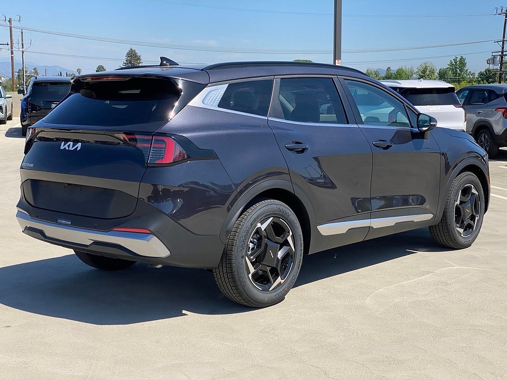 New 2026 Kia Sportage EX SUV