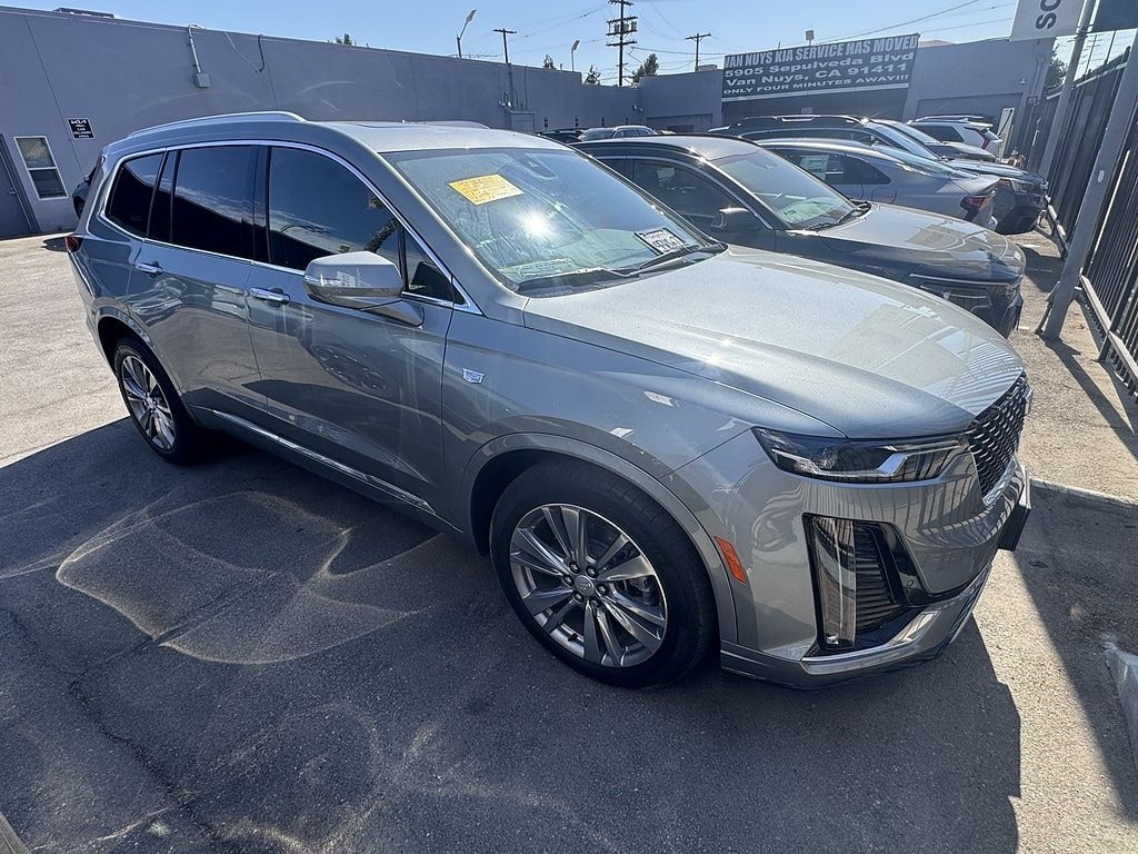 Used 2023 Cadillac XT6 Premium Luxury SUV