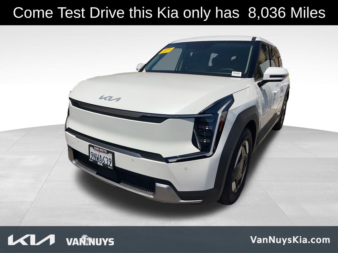 Used 2024 Kia Ev9 Light L/R with VIN KNDAB5S13R6047339 for sale in Los Angeles, CA