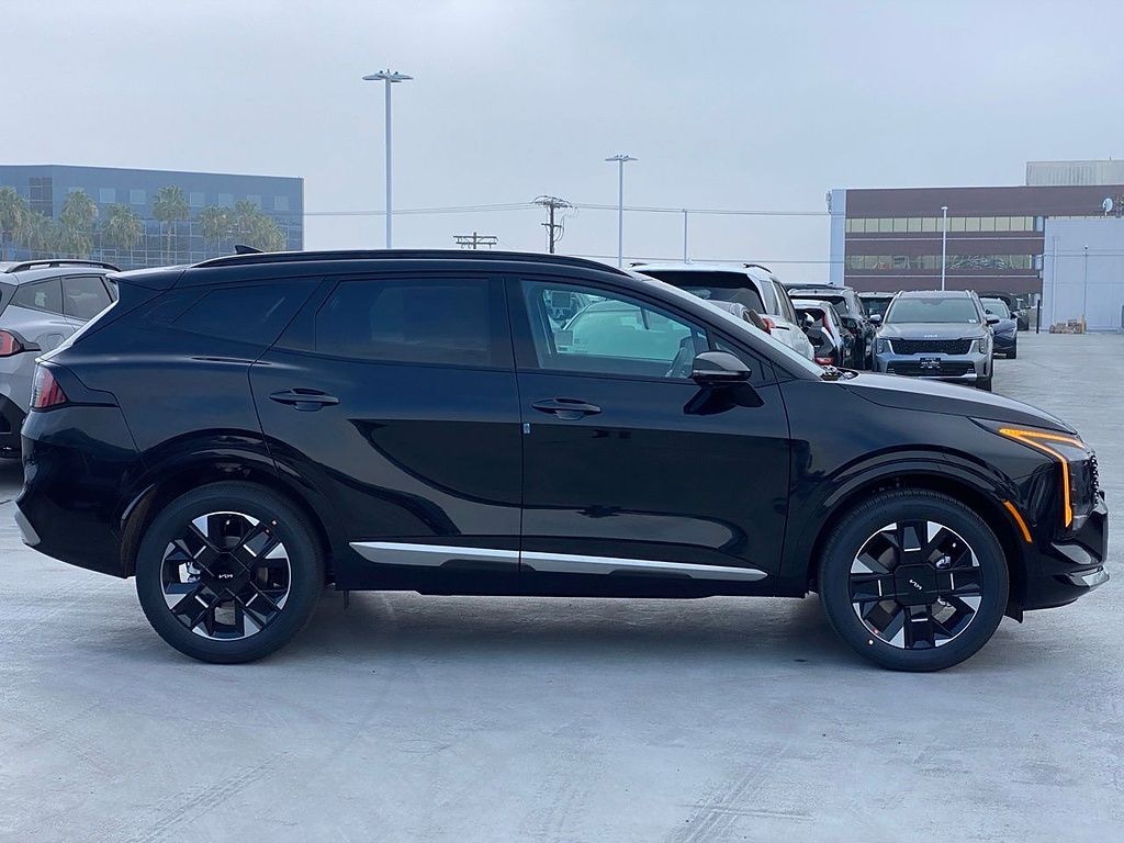 New 2026 Kia Sportage Hybrid SX-Prestige SUV