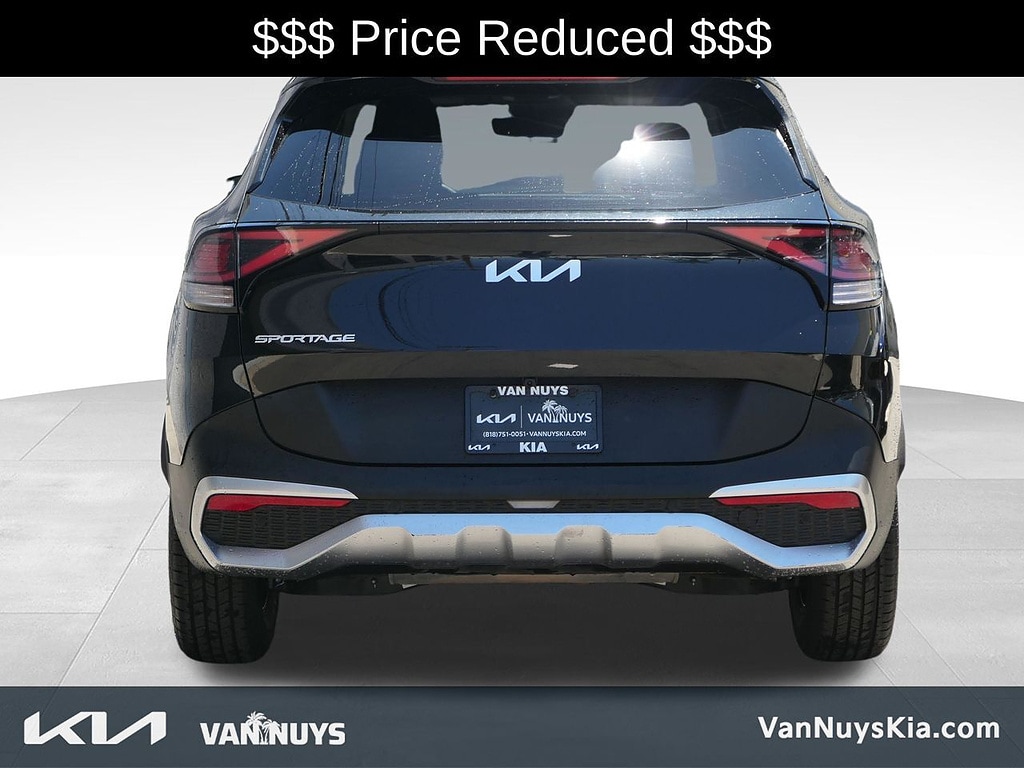 2025 Kia Sportage LX - Photo 32