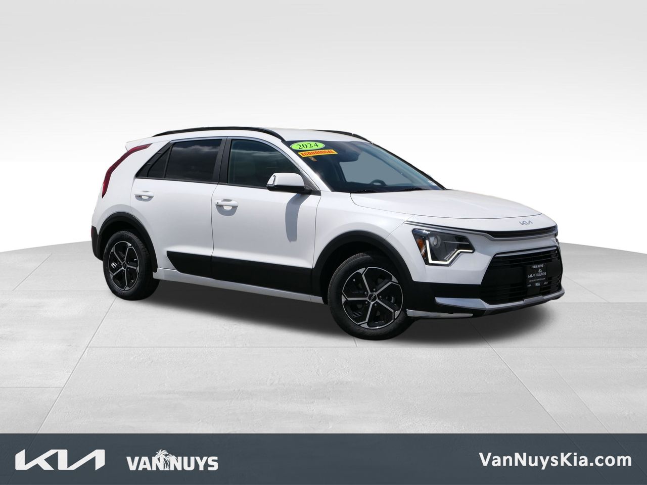 2024 Kia Niro EX HEV's photo
