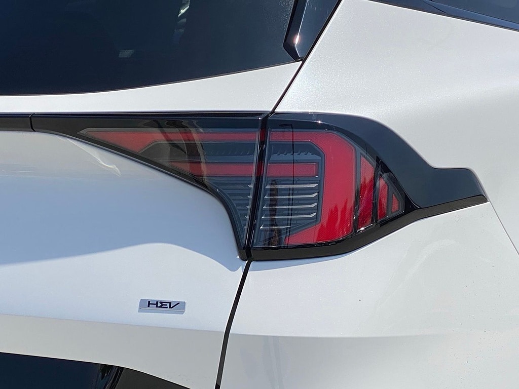 New 2026 Kia Sportage Hybrid SX-Prestige SUV