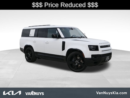 2024 Land Rover Defender 130 X-Dynamic SE SUV