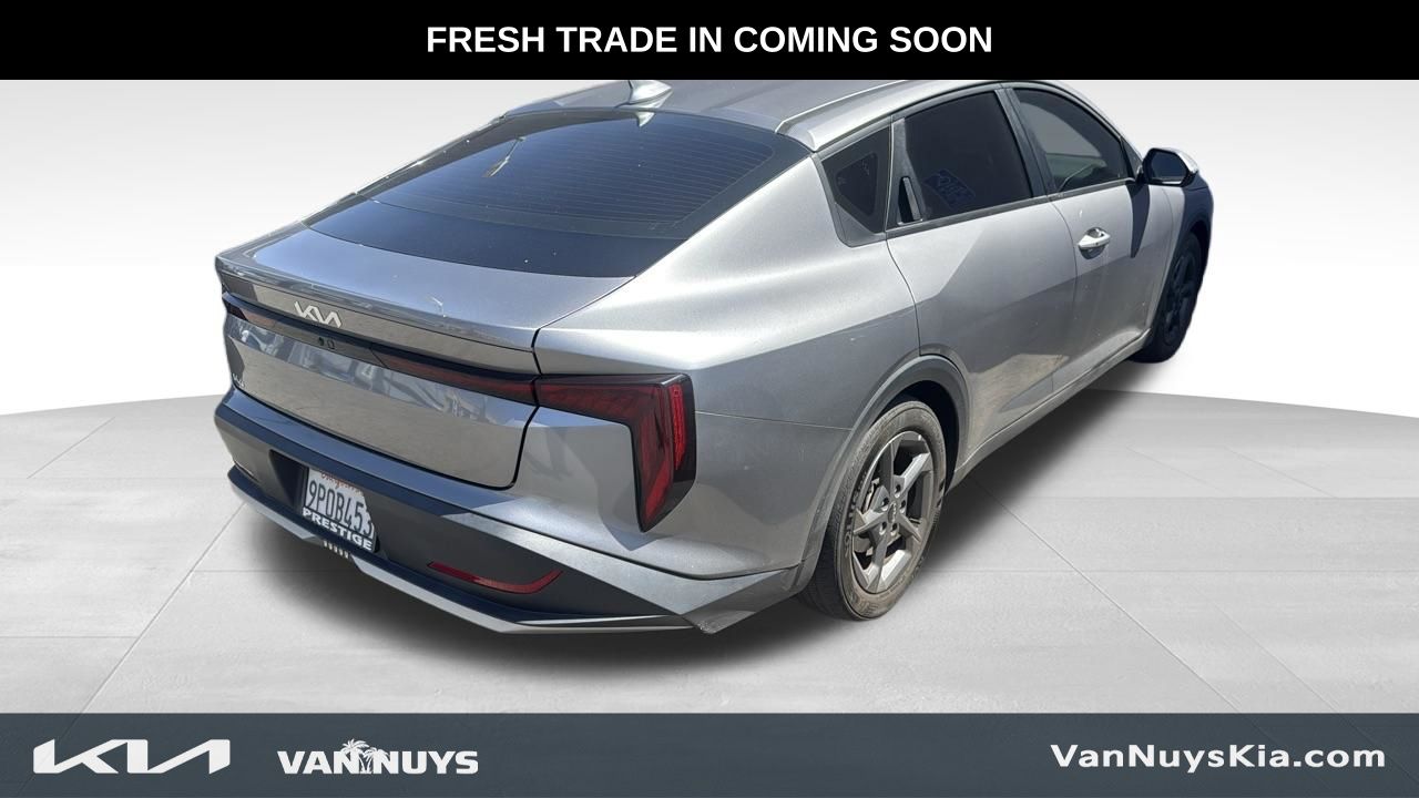2025 Kia K4 LXS photo 2
