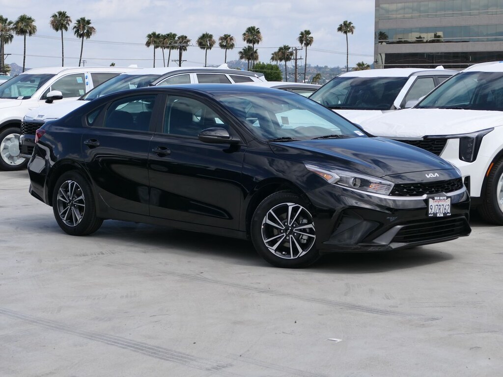 Used 2024 Kia Forte LXS Sedan