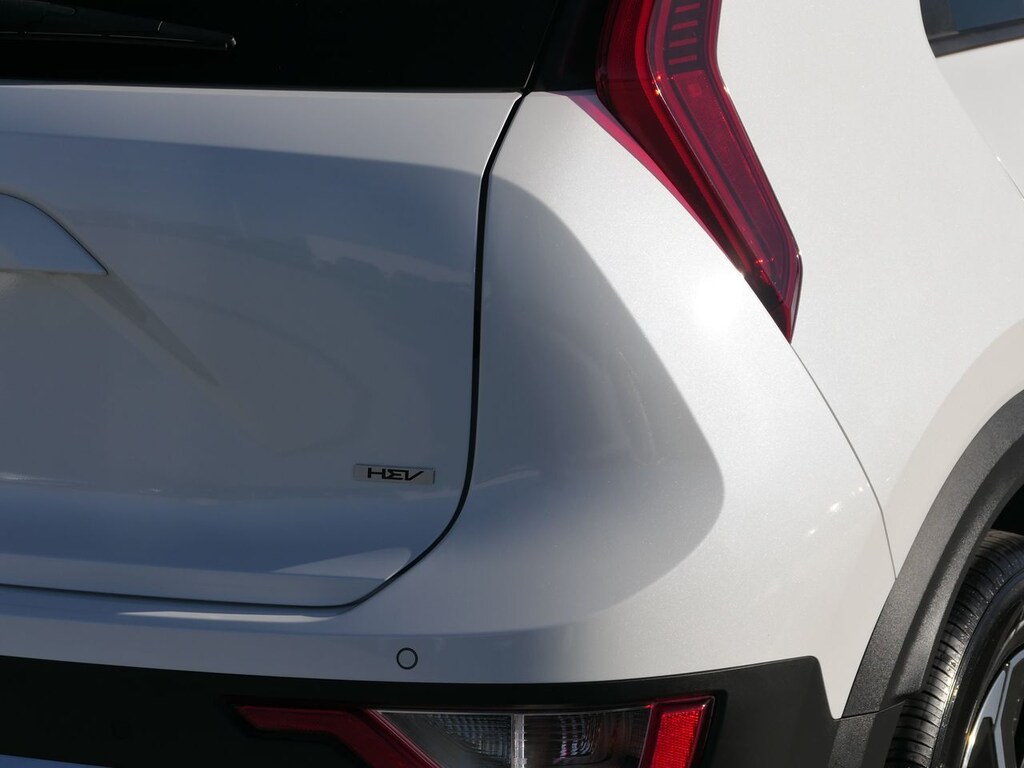 Used 2023 Kia Niro EX SUV