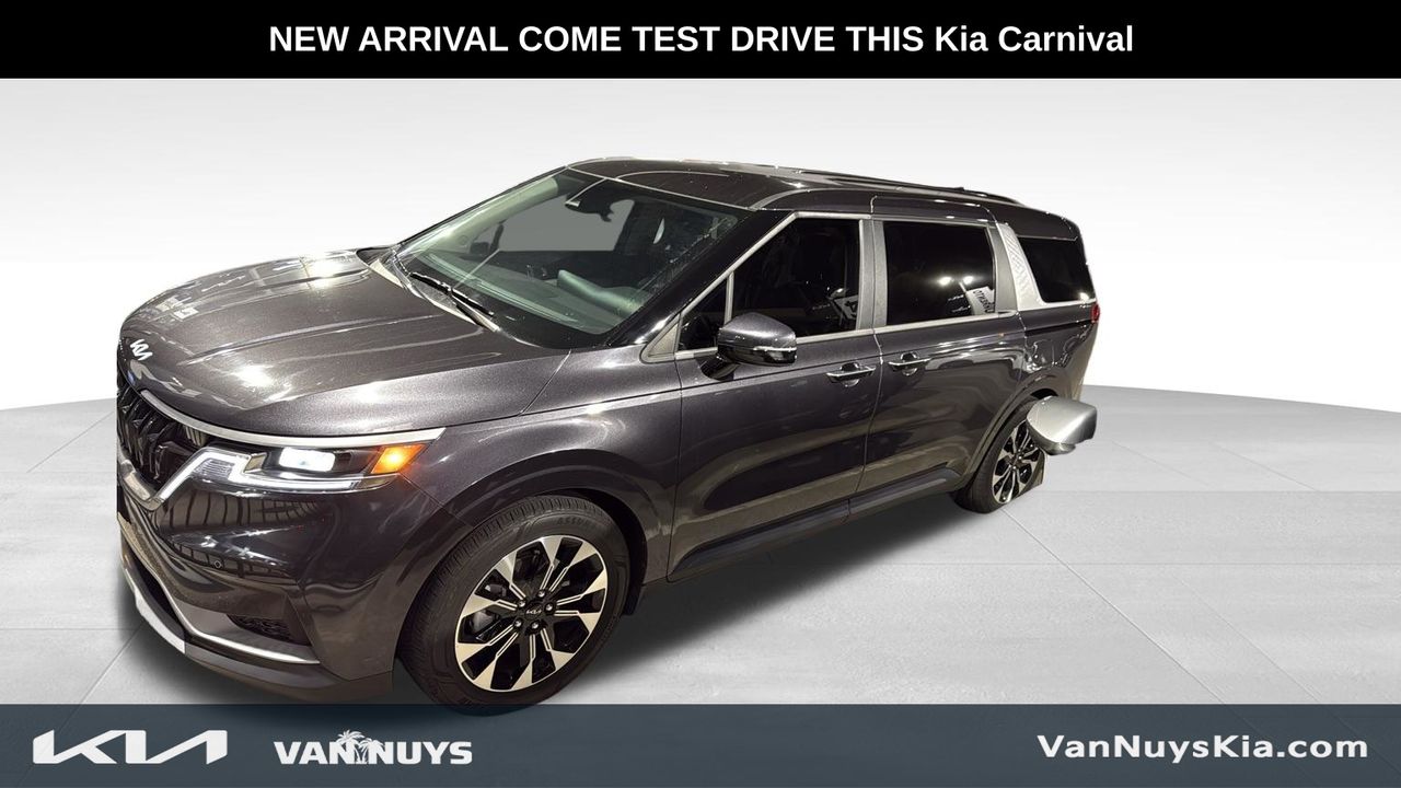 2024 Kia Sedona EX's photo