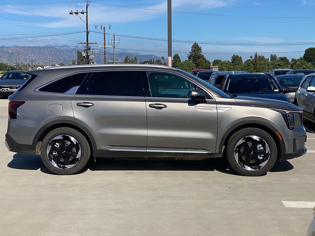 New 2026 Kia Sorento Plug-In Hybrid EX SUV