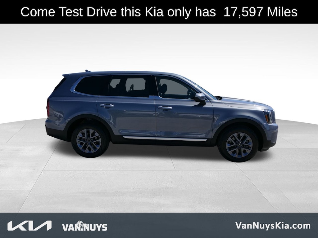 Used 2024 Kia Telluride LX SUV