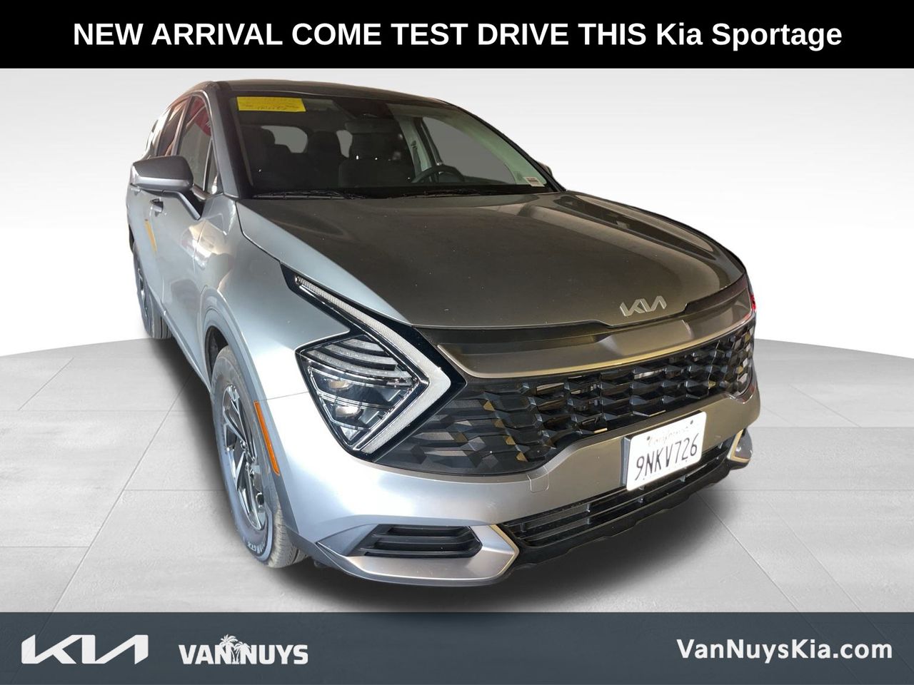 2025 Kia Sportage Hybrid LX photo 3
