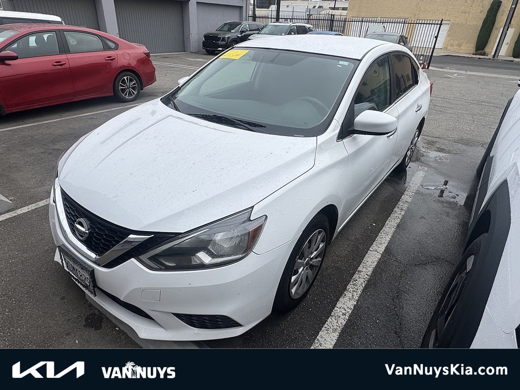 2019 Nissan Sentra S CVT's photo