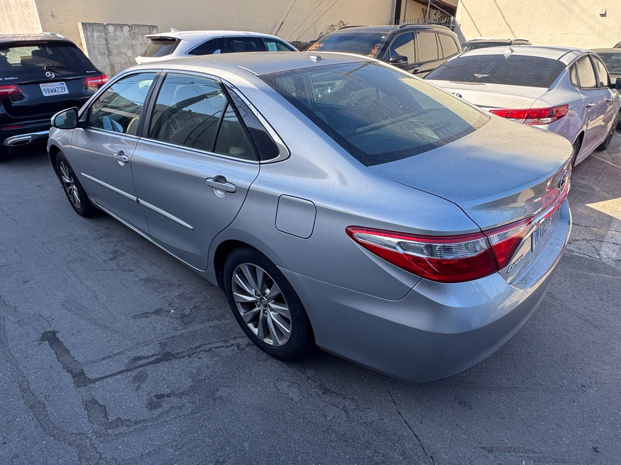 Used 2016 Toyota Camry XLE Sedan