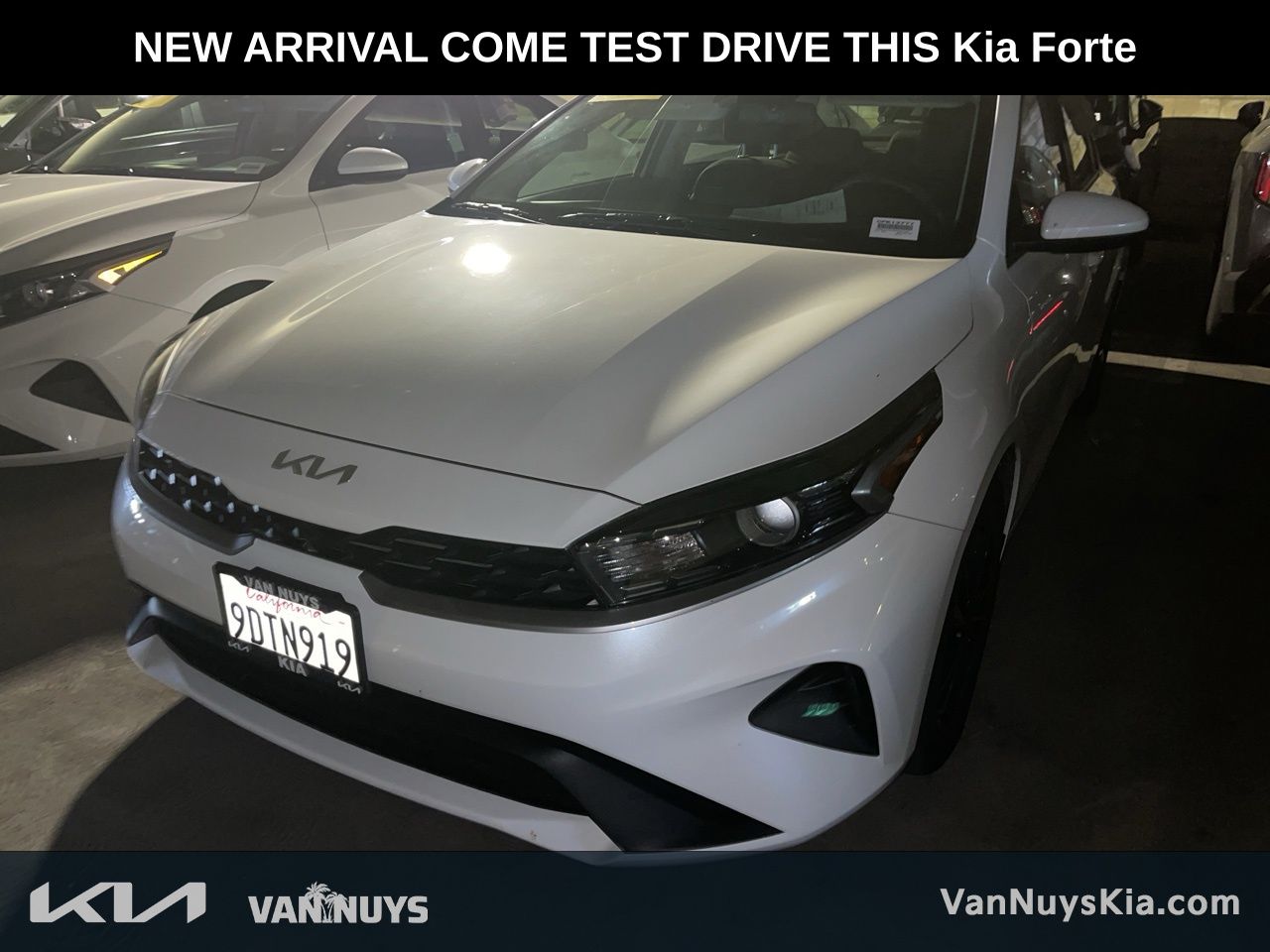 2023 Kia Forte LXS photo 2