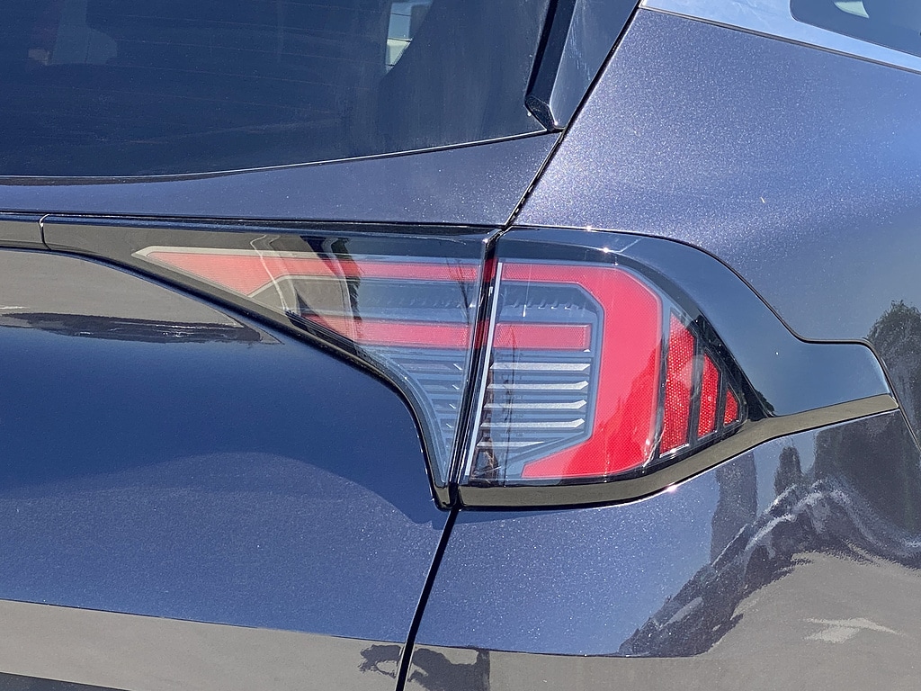 New 2026 Kia Sportage EX