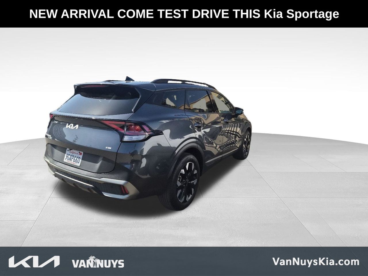 2023 Kia Sportage X-Line photo 2