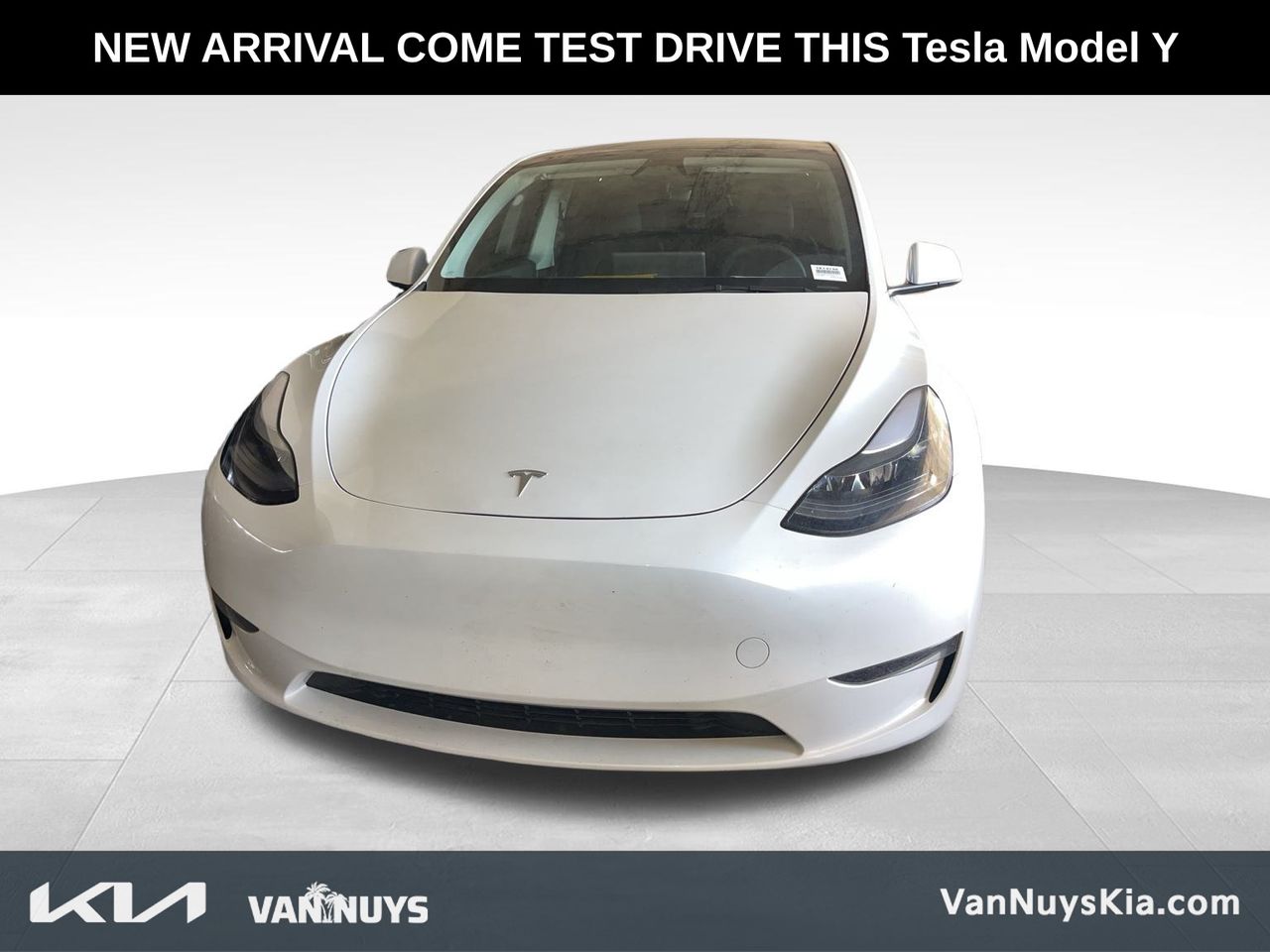 2025 Tesla Model Y Long Range's photo