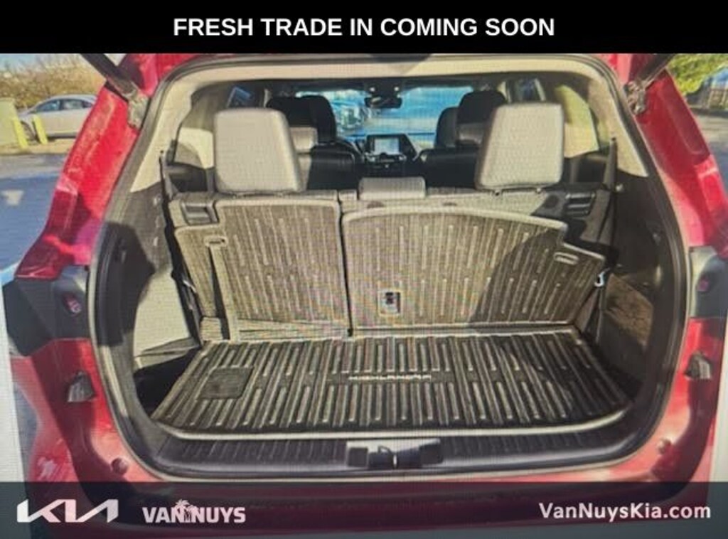 Used 2022 Toyota Highlander XLE SUV