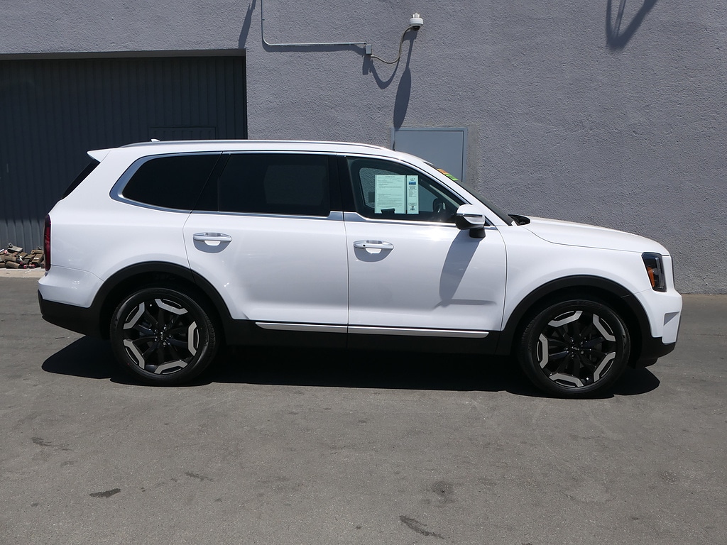 Used 2023 Kia Telluride S SUV