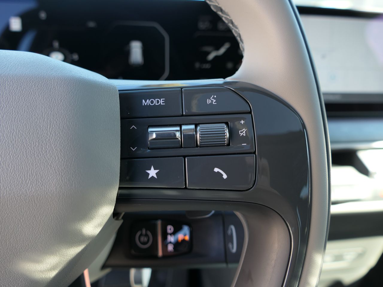 2026 Kia EV9 Wind - Photo 12