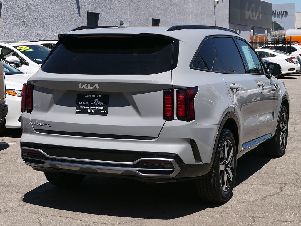 Used 2023 Kia Sorento EX SUV