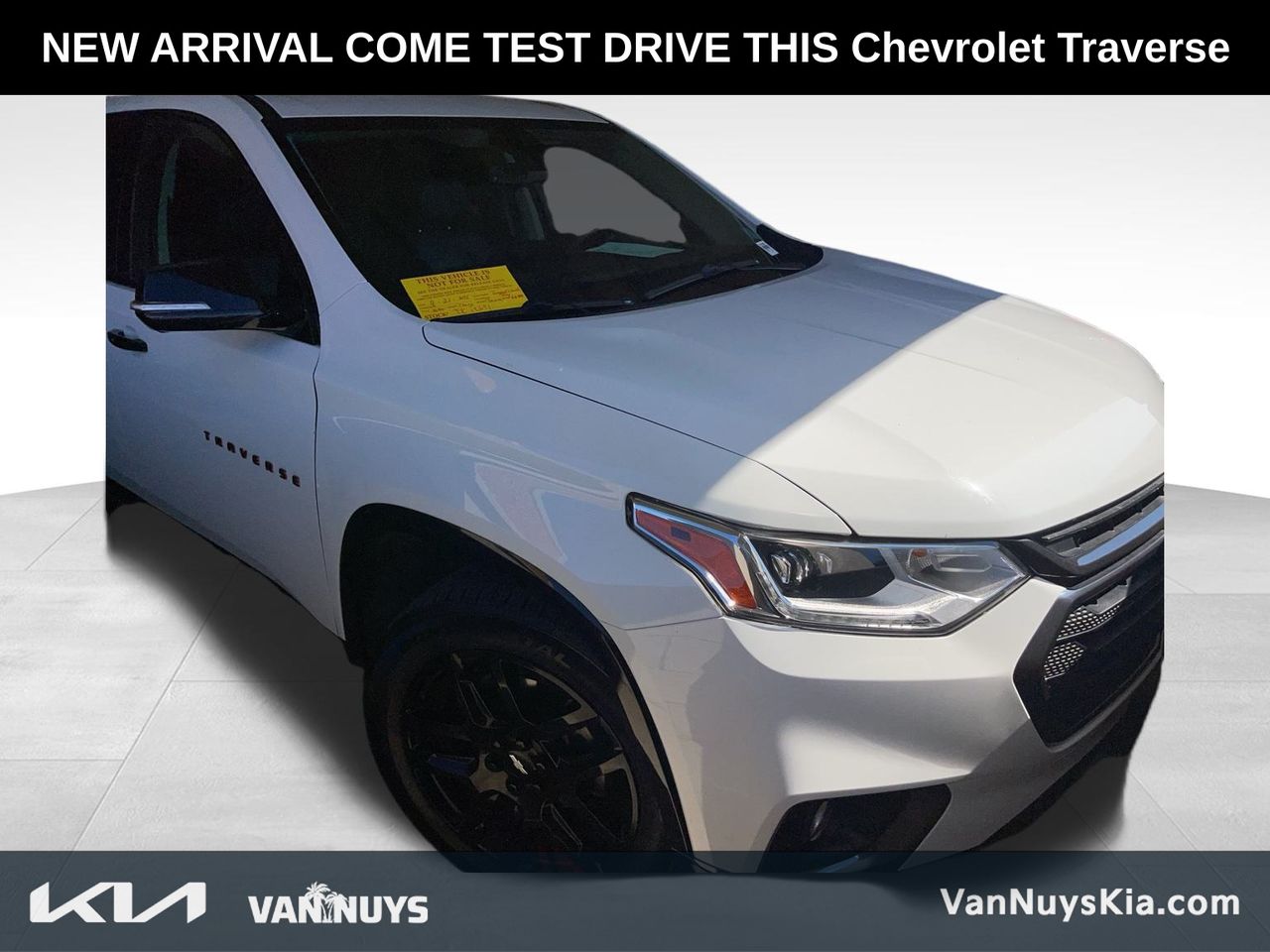 2020 Chevrolet Traverse Premier photo 2