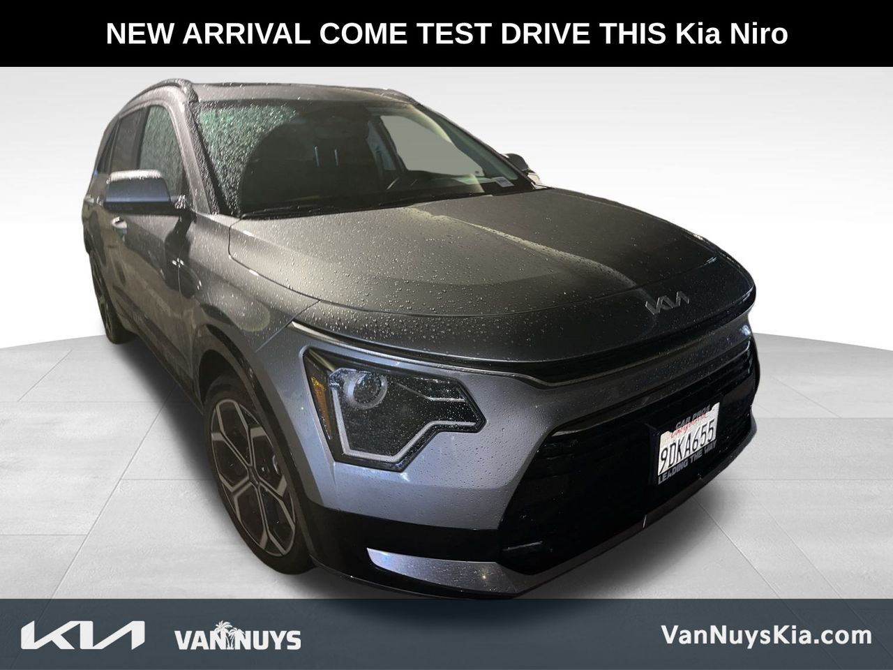 2023 Kia Niro EX Touring photo 3