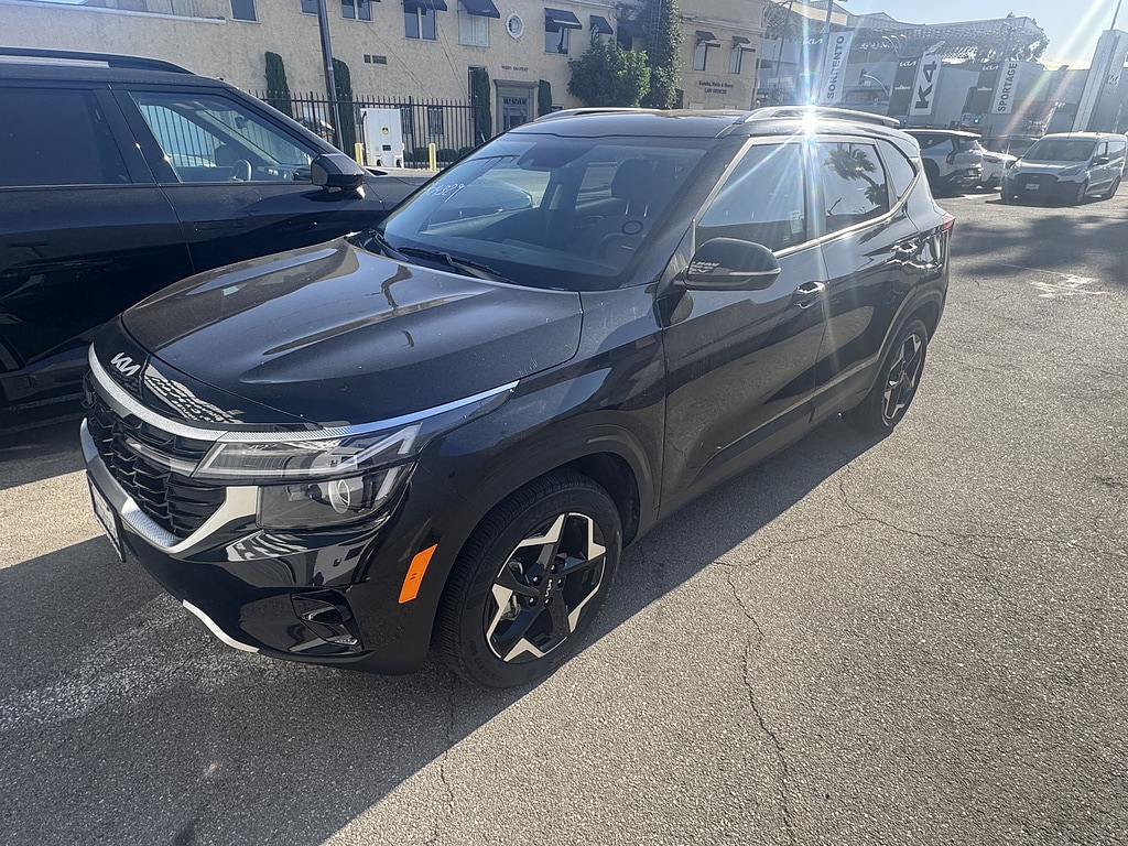 Certified 2025 Kia Seltos S SUV